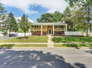 4 Florida Pl, Jackson, NJ 08527