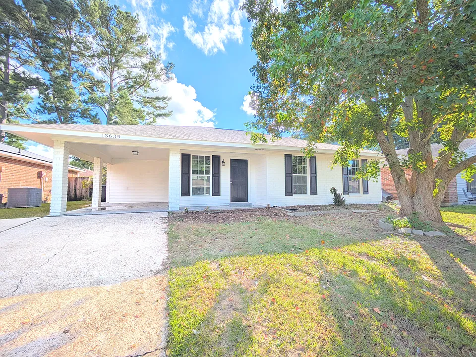 13639 Rampart Ct