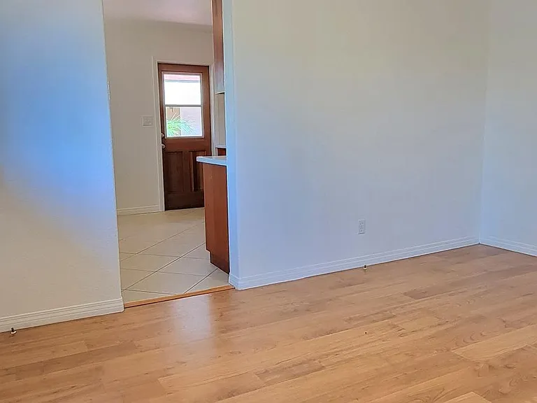 6216 Stanley Ave — Photo 9