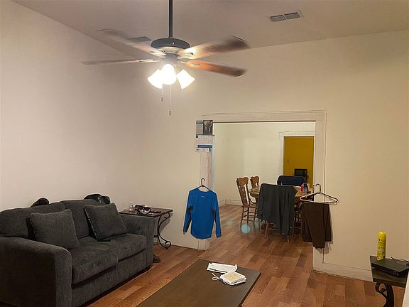 3rd image of 1312 N Tapeyste Ave