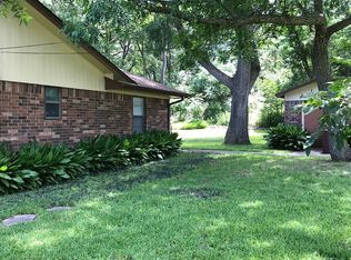 808 S Gabriel Dr, Leander, TX 78641