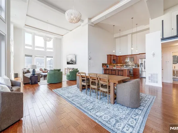 119 Walnut St #C0010, Montclair, NJ 07042