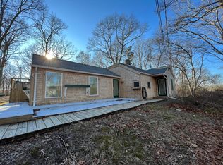 10 Freedom Rd #10, Forestdale, MA 02644