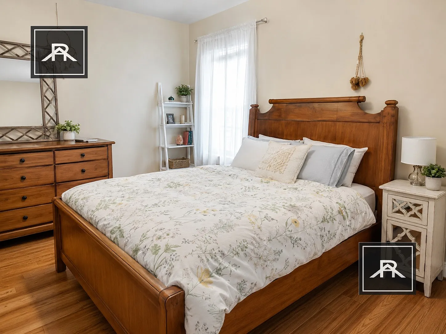 5 bed, 1.0 bath, 1450 sqft, $5,000 — Photo 4