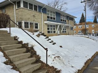 3125 S 48th St #3, Milwaukee, WI 53219
