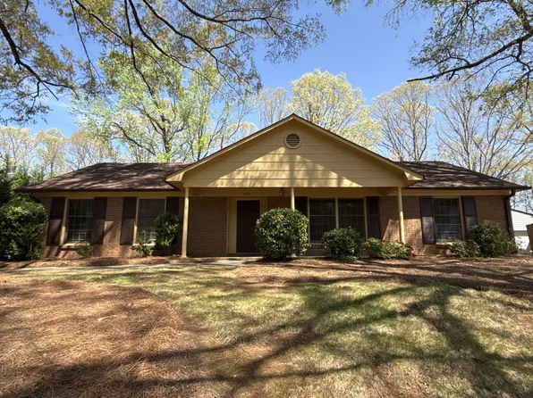 906 McLaughlin Dr, Charlotte, NC 28212