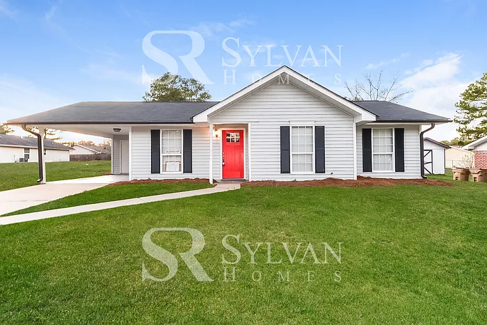 167 Sherwood Loop photo 1