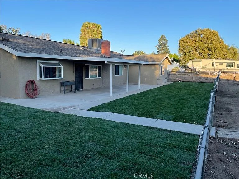 1192 Man O War Dr — Photo 4