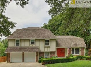 1005 S Sheridan Pl, Olathe, KS 66062