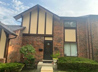 18W234 16th St, Villa Park, IL