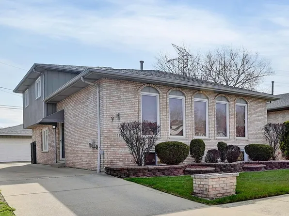 11751 S Avenue J, Chicago, IL 60617