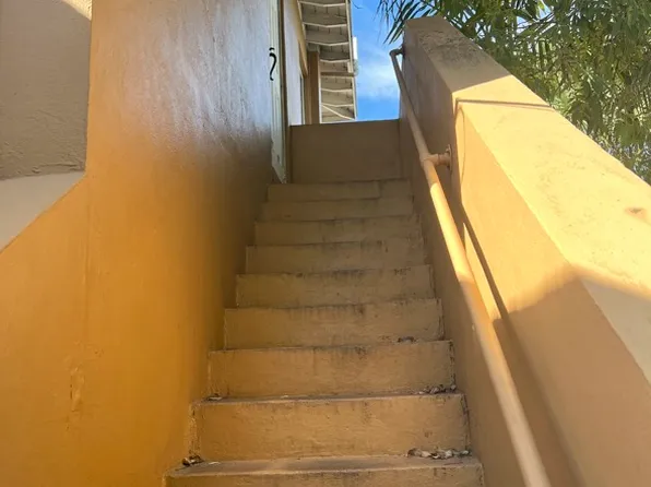 1704 N Dixie Hwy, Lake Worth, FL 33460