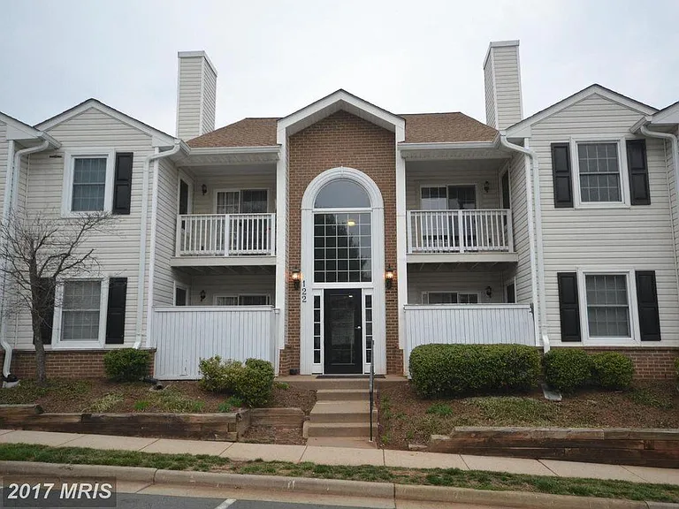 122 Westwick Ct #8 — Photo 1