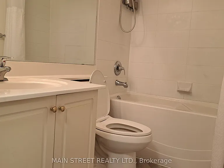 509 Beecroft Rd #816 — Photo 18