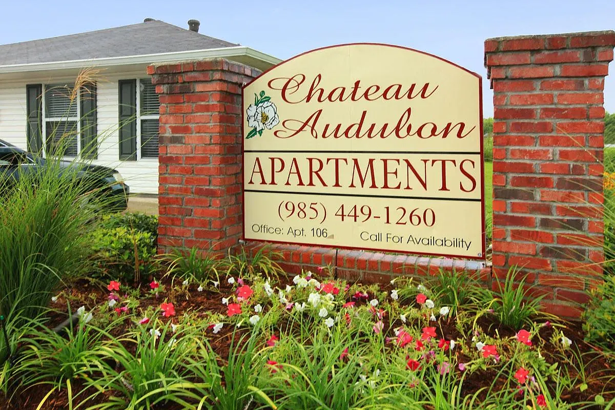 Chateau Audubon — Photo 3