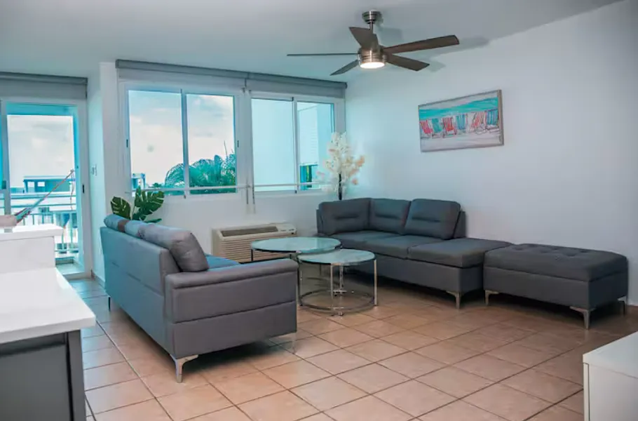 3 bed, 2.0 bath, 1404 sqft, $2,475 — Photo 4