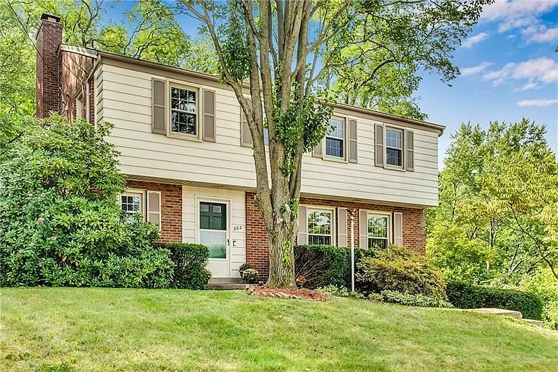 202 Schars Ln photo 1