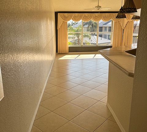 Entry to Living Room