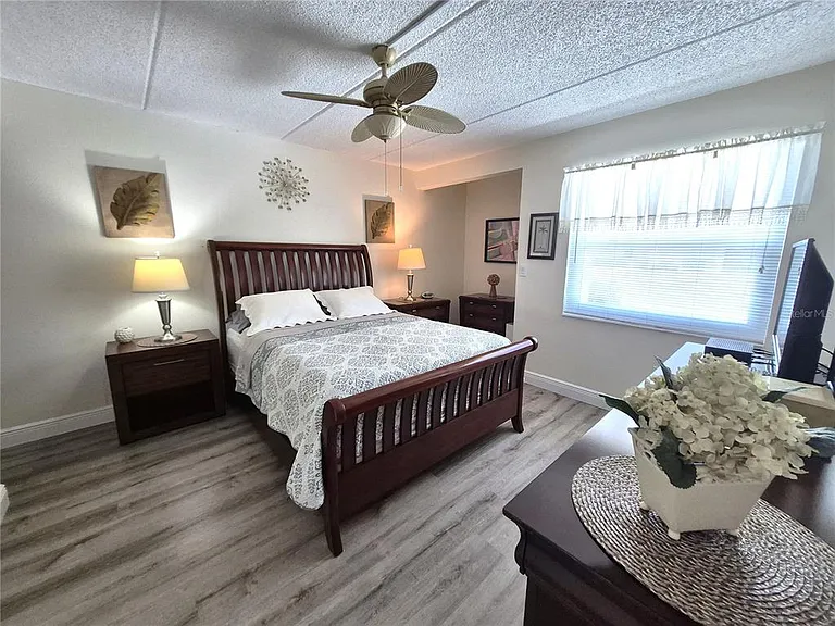 107 Windward Pl #107 — Photo 19