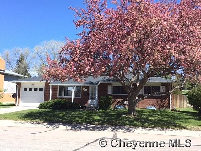 2nd image of 502 Rutgers Rd