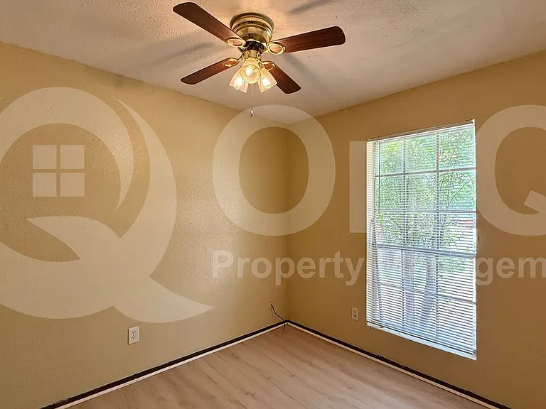 4906 Turnstone Dr — Photo 11