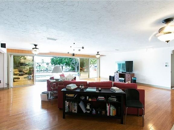 Spacious Living Room