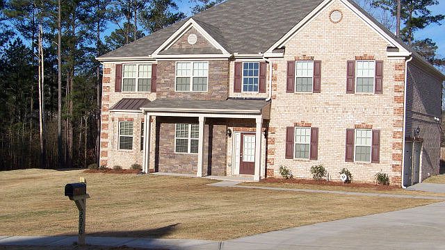 1st image of 2070 Glenn Falls Circle