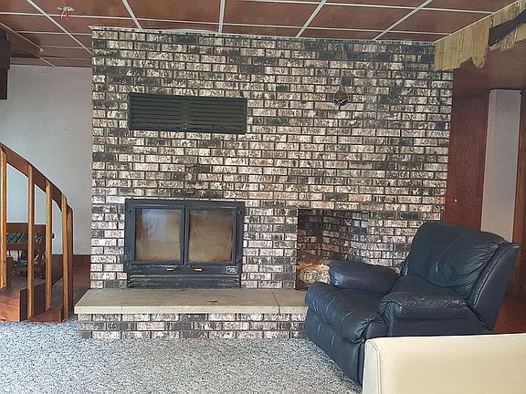 Lower level fire place
