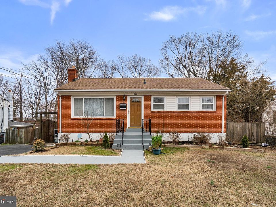 1st image of 1713 Rosa Dr