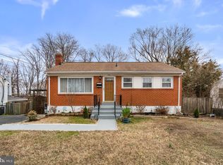 1713 Rosa Dr, Woodbridge, VA 22191