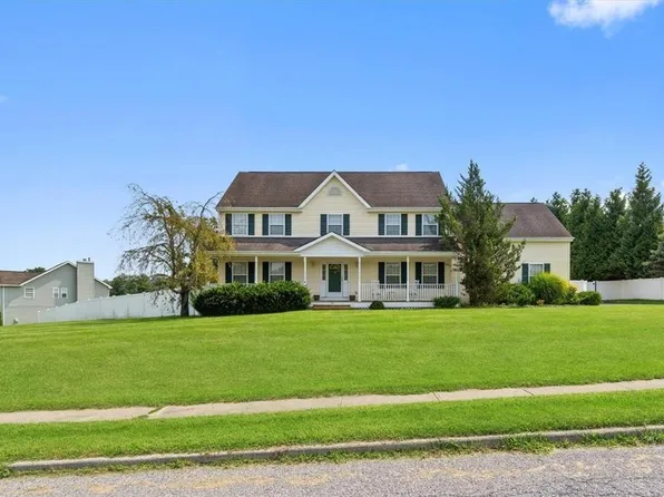 76 West Street, Patterson, NY 12563