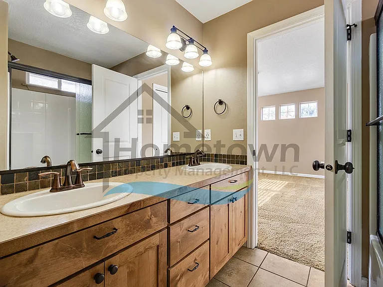 3182 N Honeysuckle Dr — Photo 26