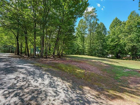 3rd image of 1082 Raccoon Ct
