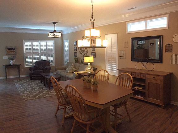 Living Room/Dining Room