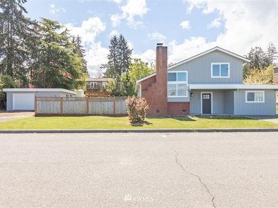 332 E Viewcrest Avenue, Port Angeles, WA, 98362