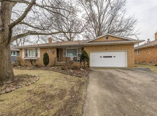 8475 Selwick Dr, Parma, OH 44129