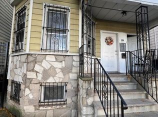 134 Ridge St FLOOR 3, Newark, NJ 07104