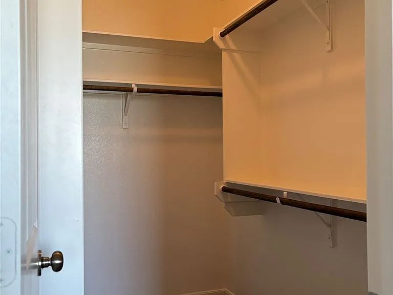 2015 Stubbs Dr — Photo 12