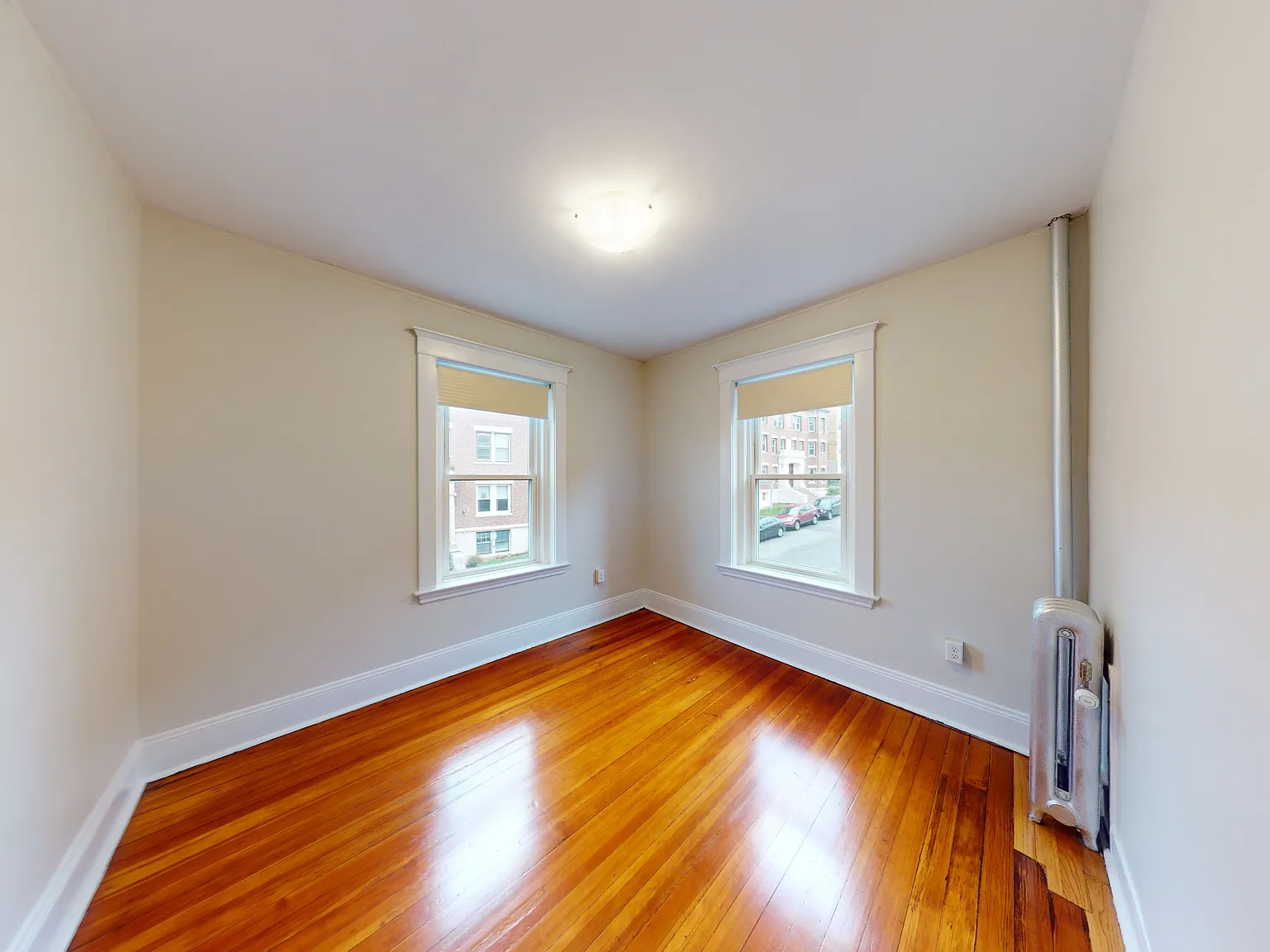 2 bed, 767 sqft, $2,575 — Photo 2