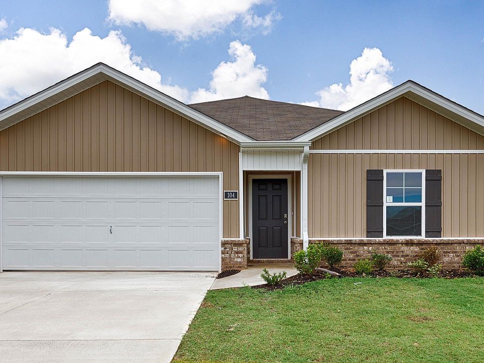 1st image of 104 Nettle Leaf Dr