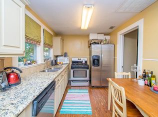 411 Lovers Ln, Baton Rouge, LA 70806