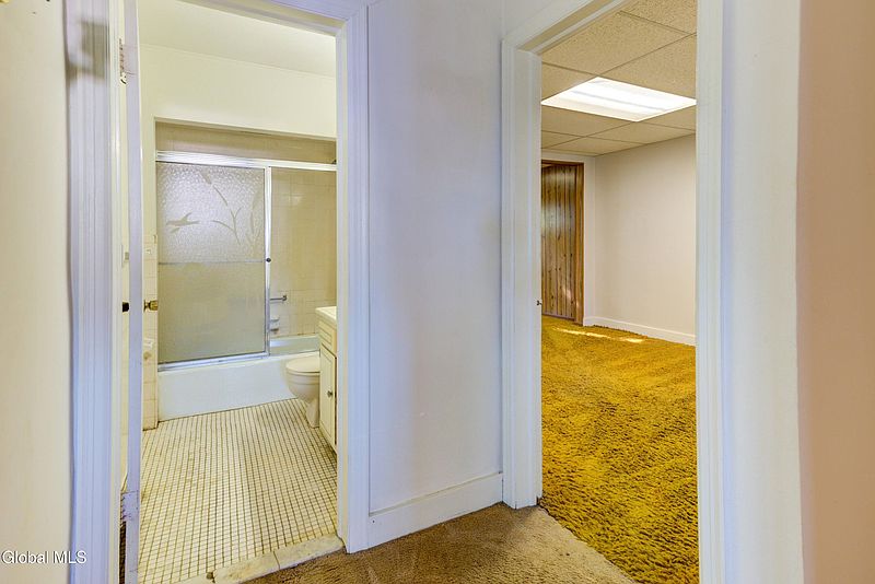 5th image of 33 Dewitt Street