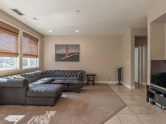 5th image of 5573 Dalhart Way