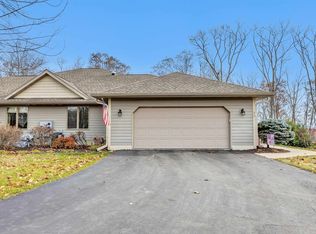 4434 W Madeline Ln #1, Sturgeon Bay, WI 54235