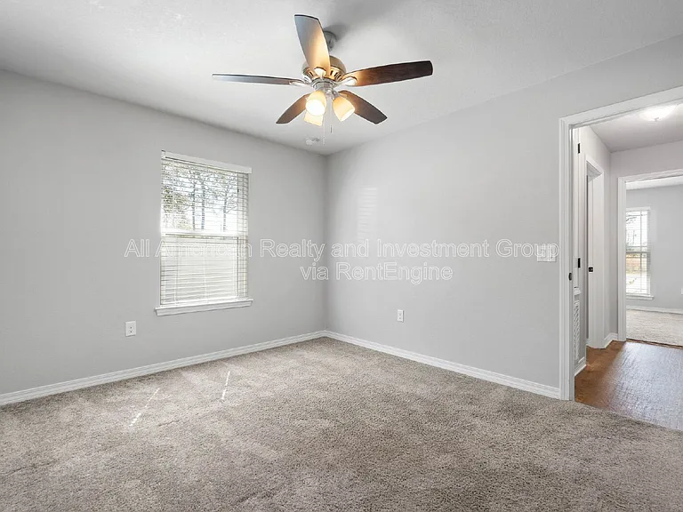 2432 Frontera St — Photo 24