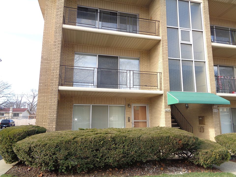 1st image of 10318 S Komensky Ave