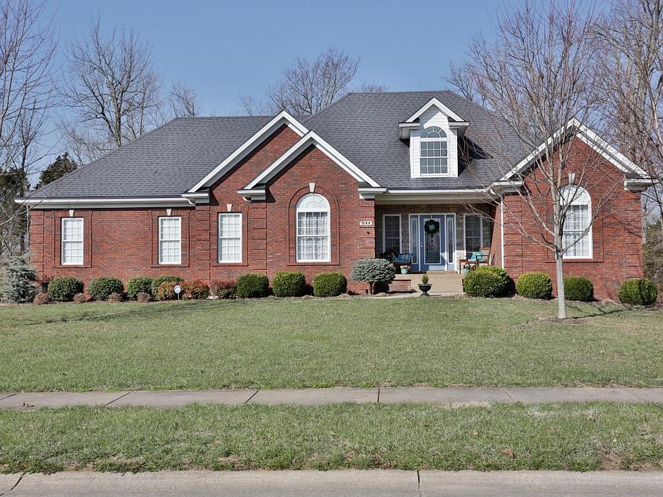 1st image of 511 Woodland Pass