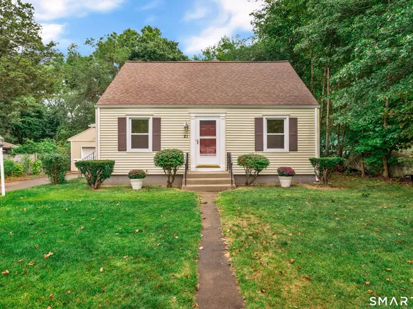21 Monroe Street, North Haven, CT 06473