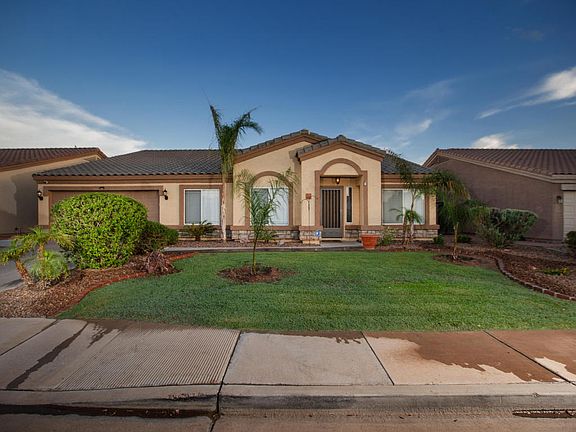 2nd image of 10511 E Emerald Cir