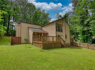 2926 Swarthmore Dr, Lawrenceville, GA 30044